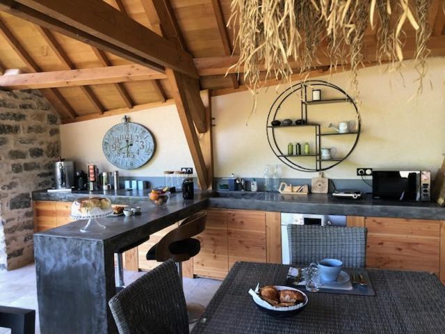 Agreable Chambre D Hote Avec Piscine Et Jacuzzi Thegra Экстерьер фото